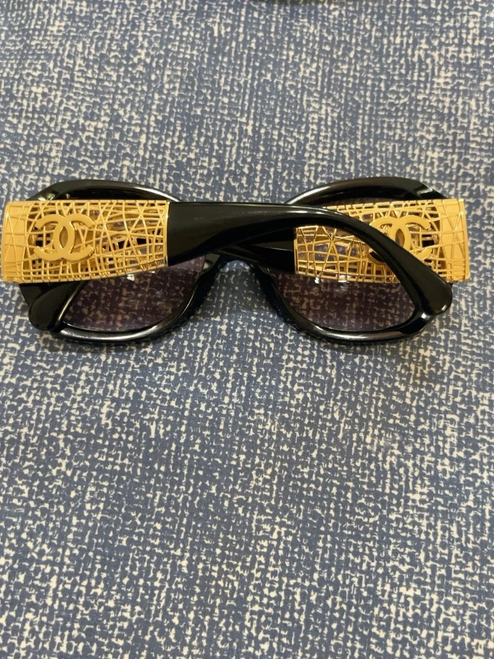CHANEL 5531 Black Gold CC Butterfly Sunglasses w/ Case Authentic
